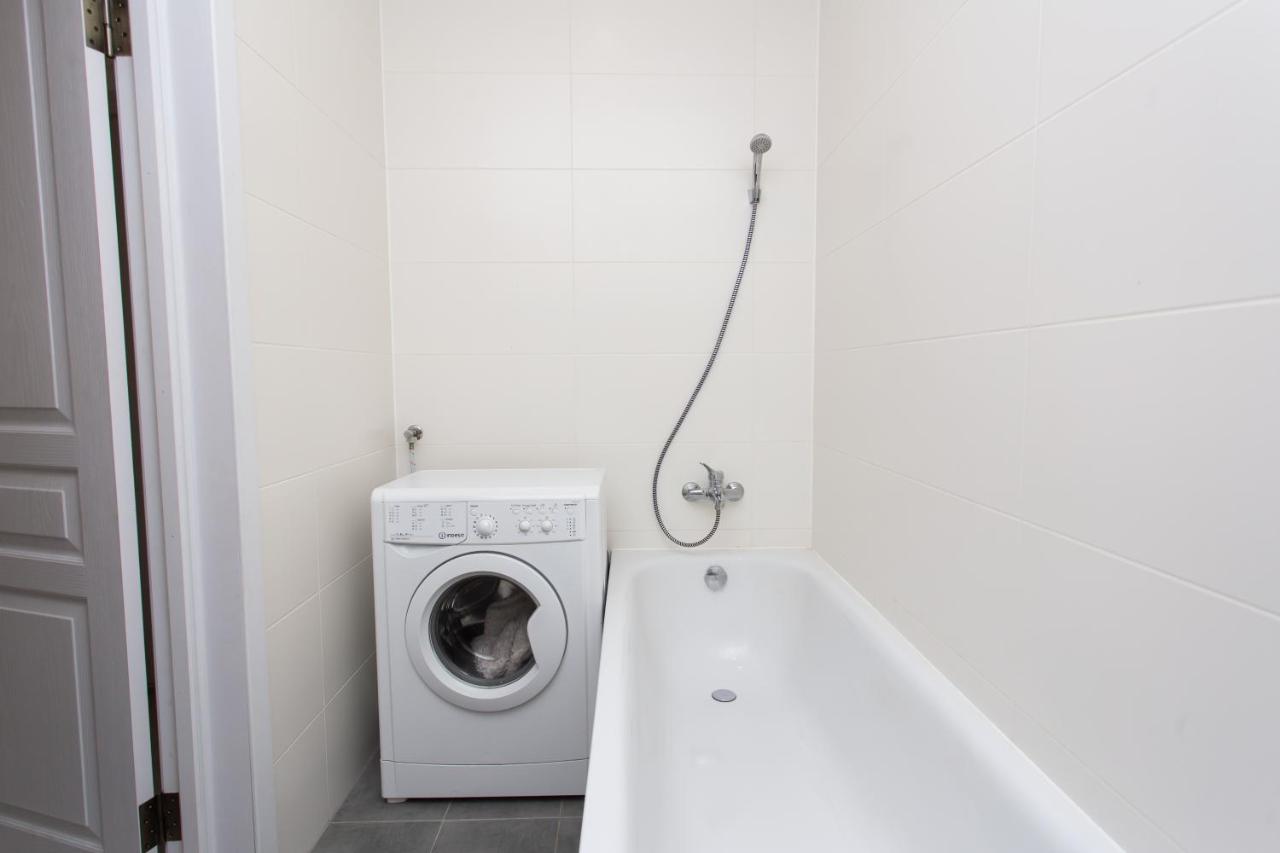 Apartment центр. хмельницького 6а. 2 кімнати. *