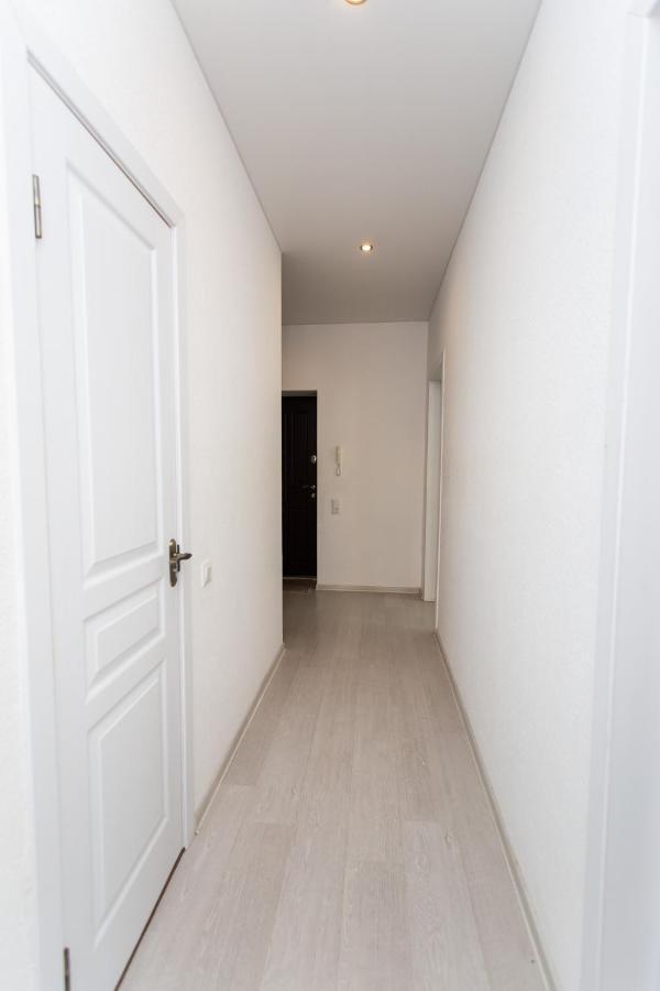 Apartment центр. хмельницького 6а. 2 кімнати. *